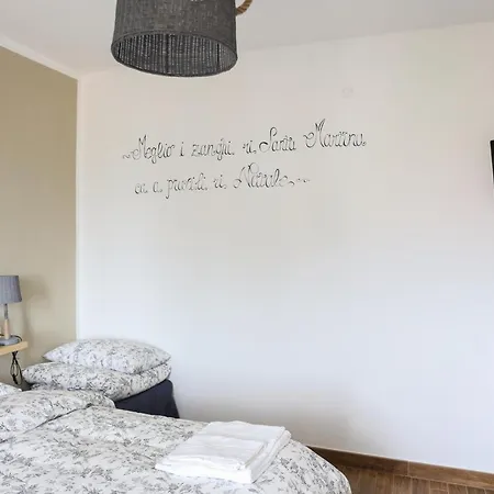 Tancredi Bed & Breakfast Caselle in Pittari