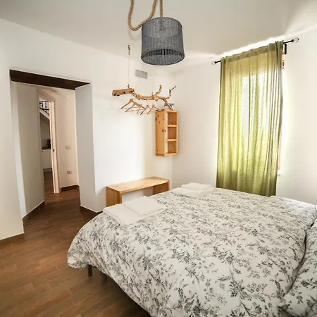 Tancredi Bed & Breakfast Caselle in Pittari